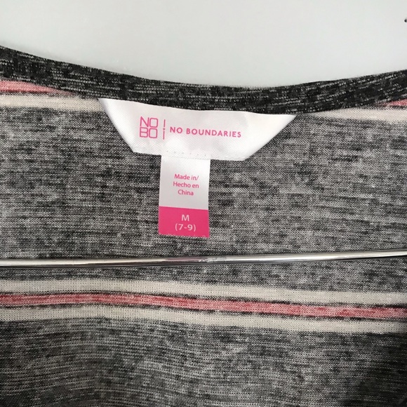 Button down top - Picture 3 of 4